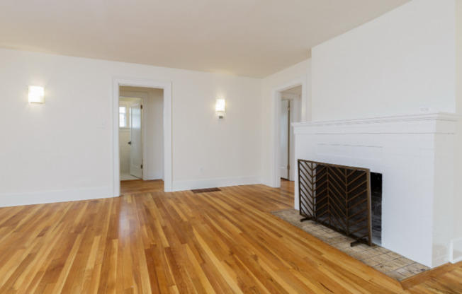 3031 NORTHWEST AVE