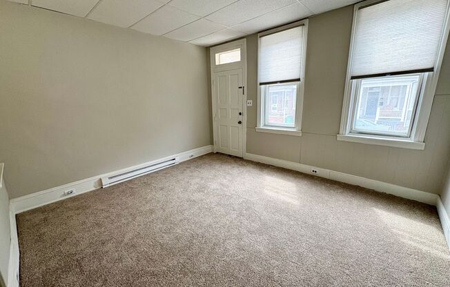 2 Bedroom 1 Bathroom in York!