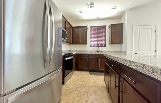 Amazing 3 bedroom in master planned community!