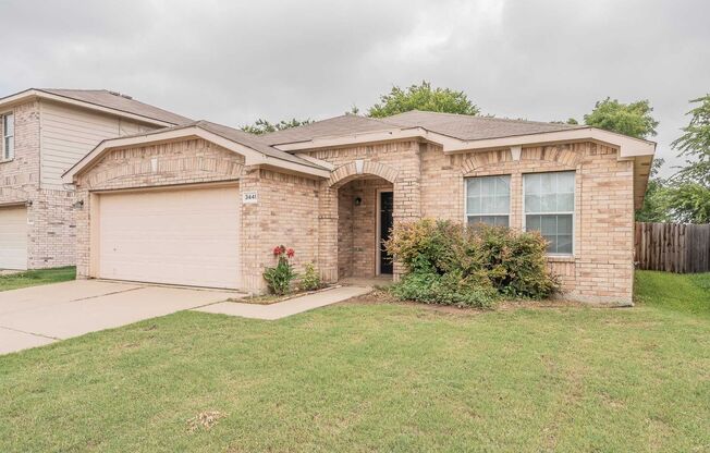 Lovely 3 bedroom, 2 bath home in Roanoke/North Fort Worth with Northwest ISD schools! 3441 Caprock Ranch Road, Roanoke 76262