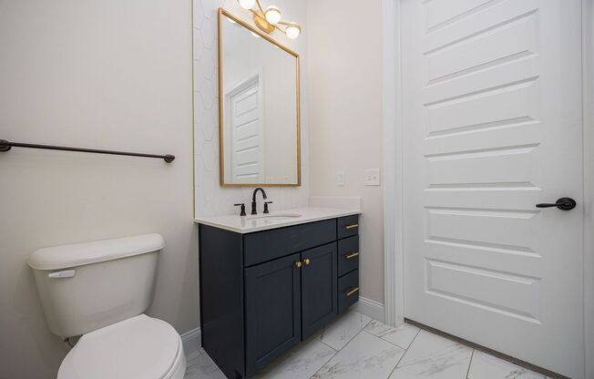 2 beds, 2 baths, 1,017 sqft, $1,880, Unit 526
