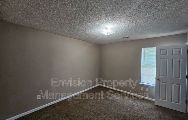 6400 WALNUT WAY