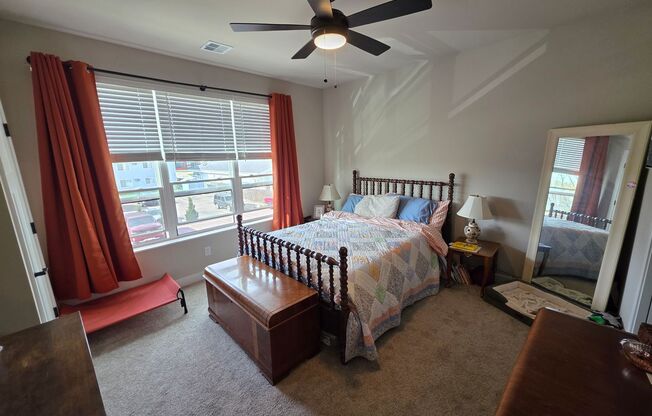1 bed, 1 bath, 783 sqft, $1,495, Unit 880-212