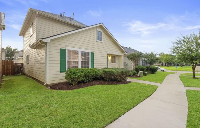 Great home in City Park with an unbeatable location!