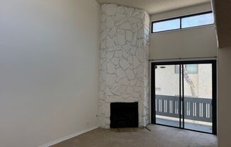 Spacious 2+2 CONDO with Large bonus loft, Balcony, Pool, Spa, Gym in PDR