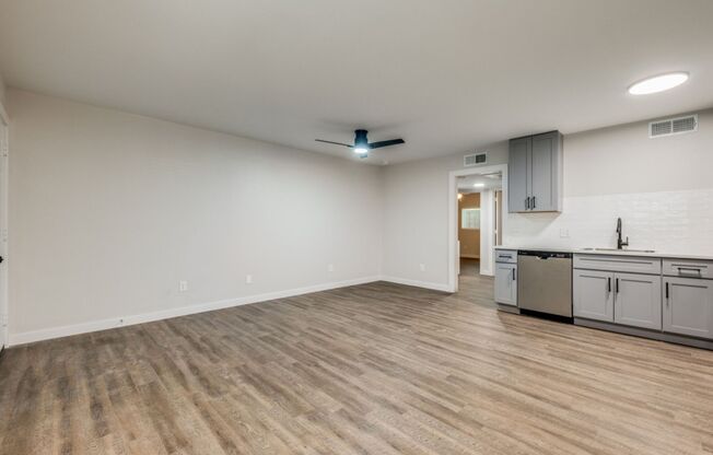 2 beds, 1 bath, 850 sqft, $1,450, Unit 104-09