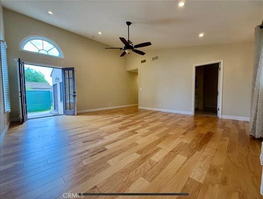 6656 GREENBUSH AVE