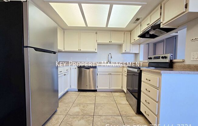 3720 SNORKEL CIR