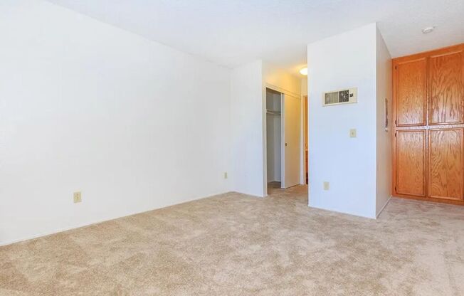 2 beds, 2 baths, 905 sqft, $2,589, Unit Unit 235