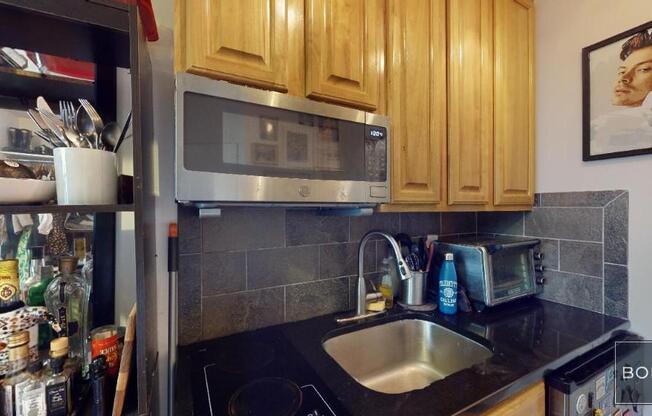 149 FIRST AVENUE 14F
