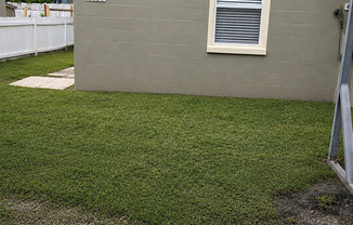 Coming Soon – Move-In Ready 2BR/1BA Duplex with Modern Updates in Prime Zephyrhills Location!