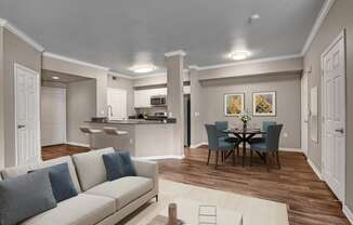 Spacious Dining Room | Apartments For Rent In Sacramento Ca | Broadleaf Apartments