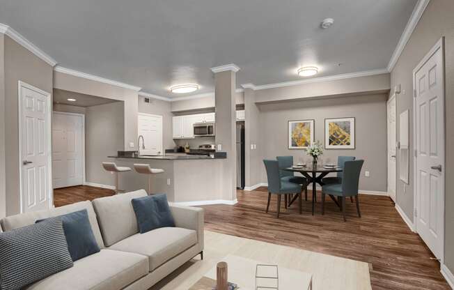 Broadleaf Apartments