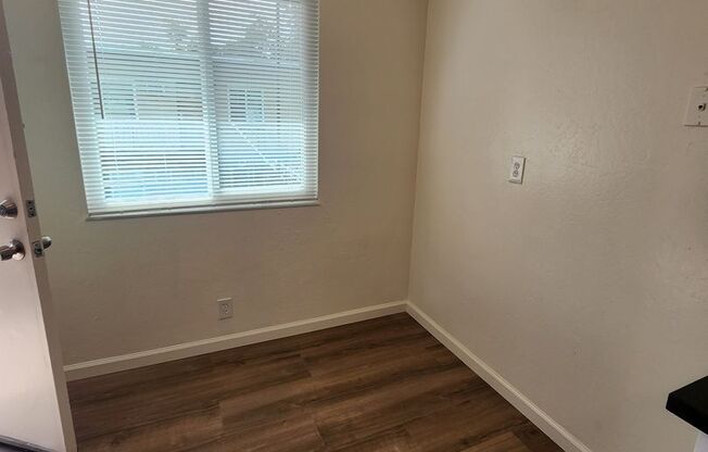 289 - 1895 San Vincente