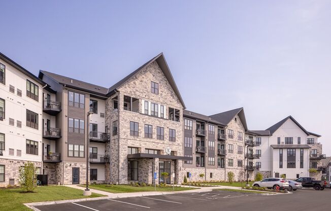 2 beds, 2.5 baths, 1,693 sqft, $3,395, Unit 414 Magnolia Lane