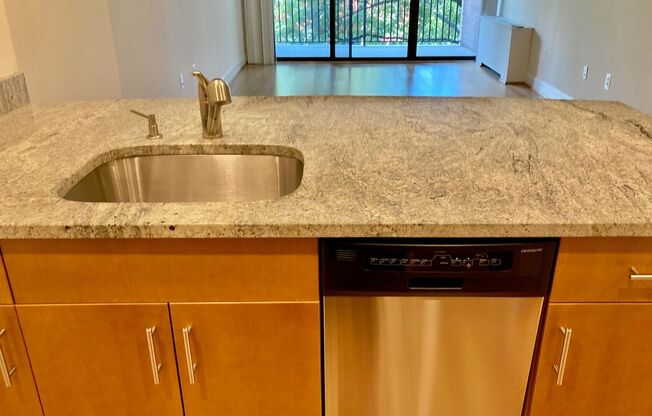 Studio, 1 bath, 440 sqft, $2,887, Unit 0631