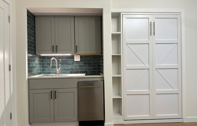 Studio, 1 bath, 300 sqft, $2,850, Unit A306