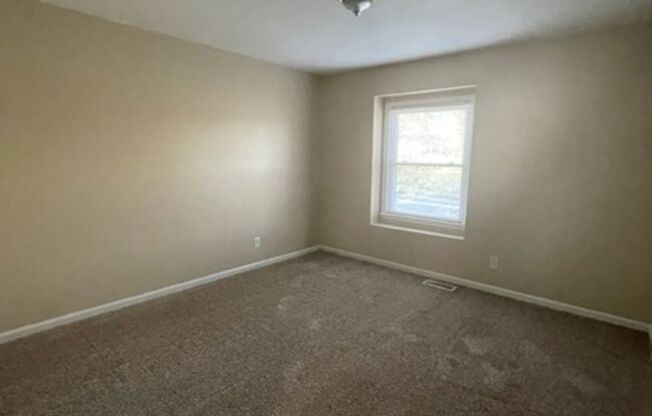 2 beds, 1.5 baths, 1,056 sqft, $1,495