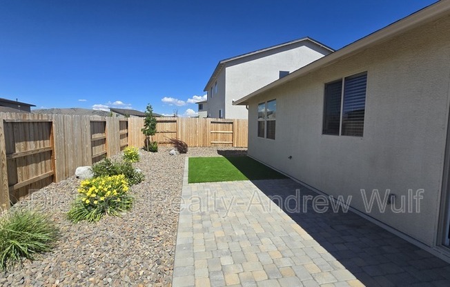 401 PASILLO CT