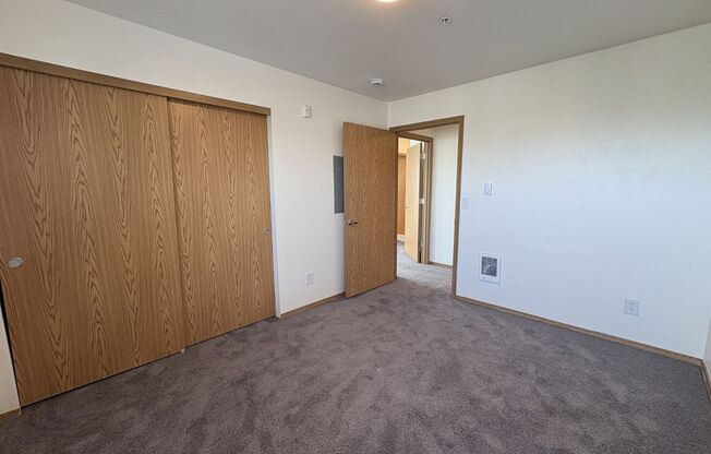 2 beds, 2 baths, 1,018 sqft, $1,450, Unit 354-3008