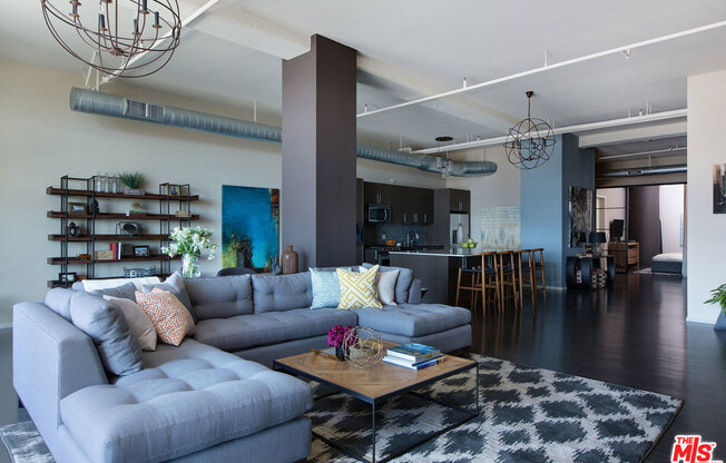 2 beds, 2 baths, 1,910 sqft, $6,995, Unit 612