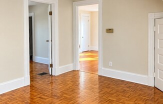2 beds, 1 bath, 1,000 sqft, $2,500, Unit 3