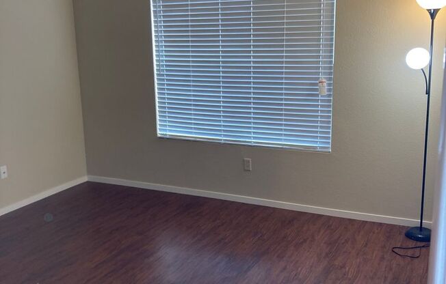 2 beds, 2 baths, $1,500