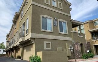 Charming 2 bed townhome in Phoenix!!!