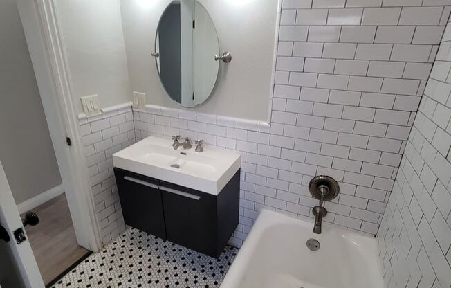 1 bed, 1 bath, 540 sqft, $1,695, Unit 101