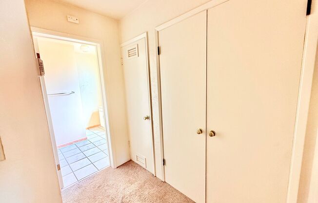 930 - 966 Parker Court