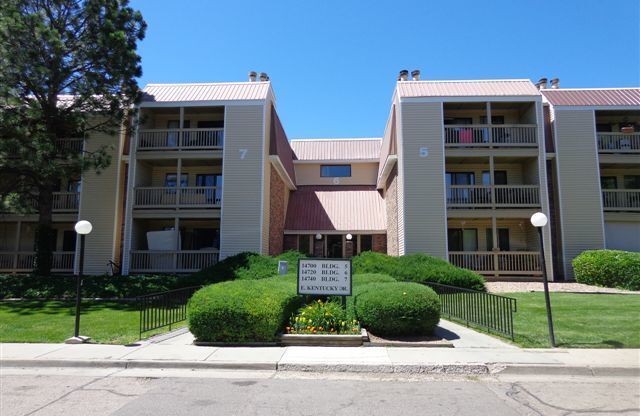Spacious 1 bed Great location off Sable and Miss. near I-225