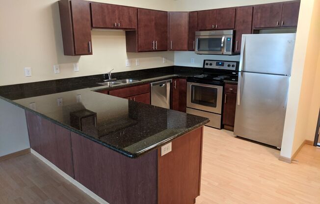 1 bed, 1 bath, 673 sqft, $1,010, Unit 615-309