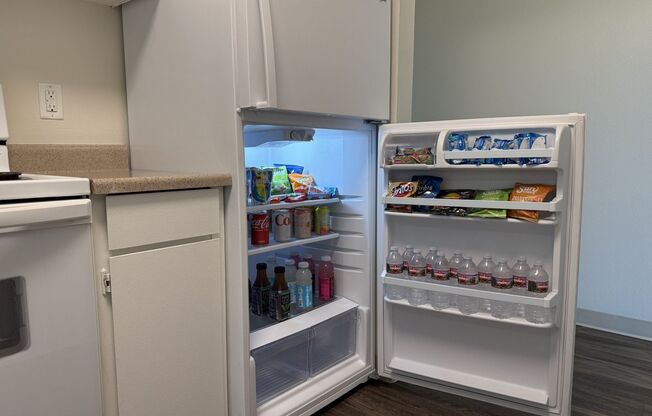 1 bed, 1 bath, 850 sqft, $1,275, Unit 113