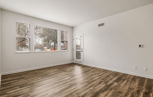 1 bed, 1 bath, 776 sqft, $1,575, Unit 311