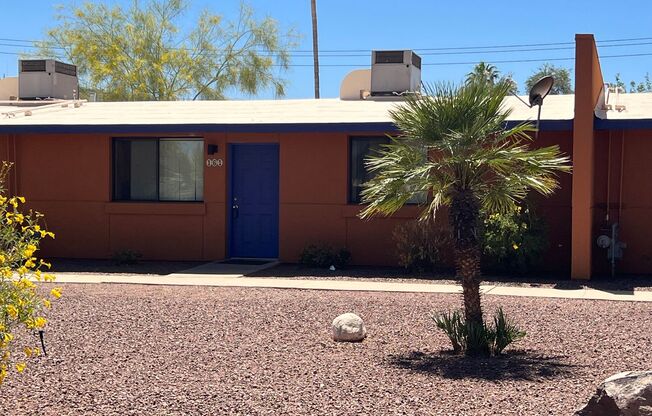 Charming West Side Condo Close to Downtown Tucson !