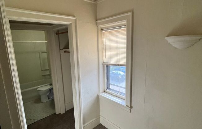 Studio, 1 bath, 485 sqft, $775, Unit 207