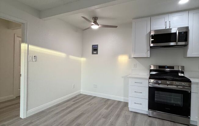 1 bed, 1 bath, 525 sqft, $1,925, Unit 9121-7