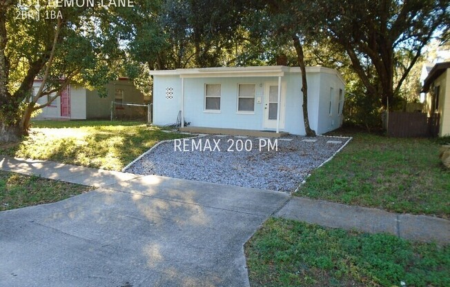 131 LEMON LN