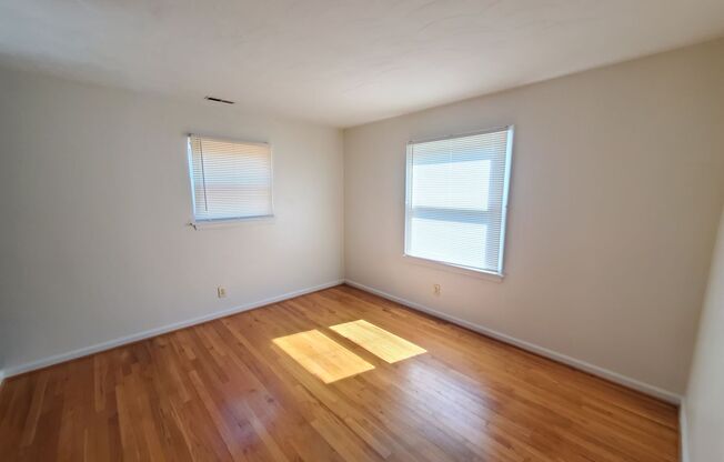 4 bedroom and 2 and a half single family home in Chesapeake