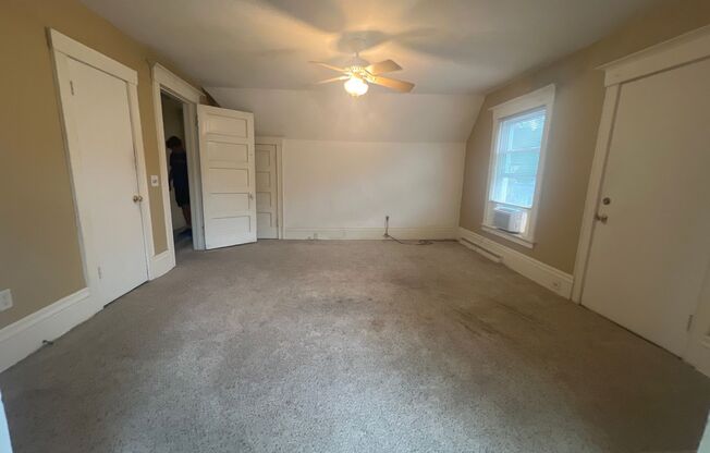 1 bed, 1 bath, 700 sqft, $1,350, Unit #5