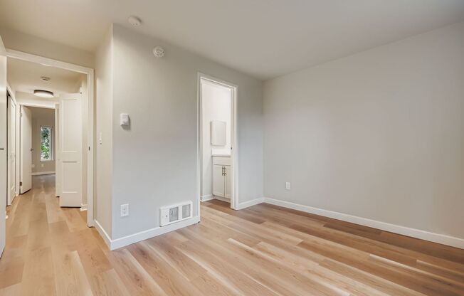 2 beds, 2 baths, 1,000 sqft, $2,595, Unit Unit C105