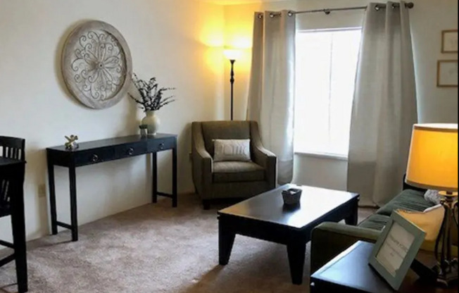 1 bed, 1 bath, 645 sqft, $940, Unit 4306