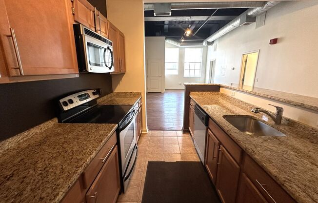 2 beds, 2 baths, 1,034 sqft, $2,550, Unit 604