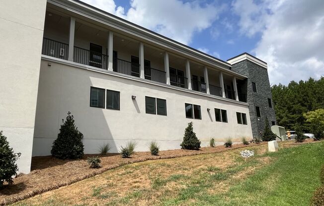 Brand New Corner Unit 2 Bed Condo in Cornelius