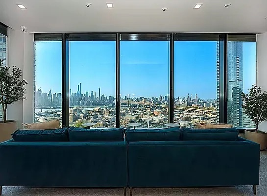 1 bed, 1 bath, 621 sqft, $4,500, Unit 16-A