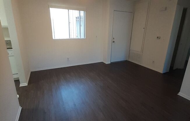 2 beds, 2 baths, 900 sqft, $2,450, Unit Unit 213