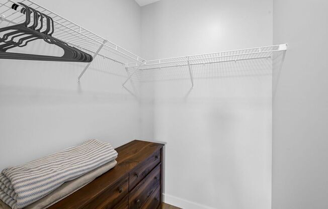 1 bed, 1 bath, 715 sqft, $1,550, Unit 209