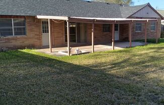 3 beds, 2 baths, $1,900