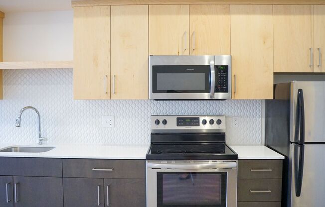 Modern & Spacious 1 Bedroom + Office with Luxe Finishes!