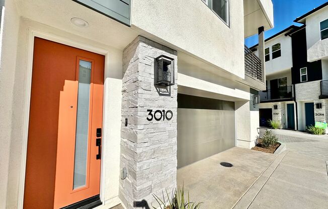 Brand New Townhome Overlooking Mission Valley